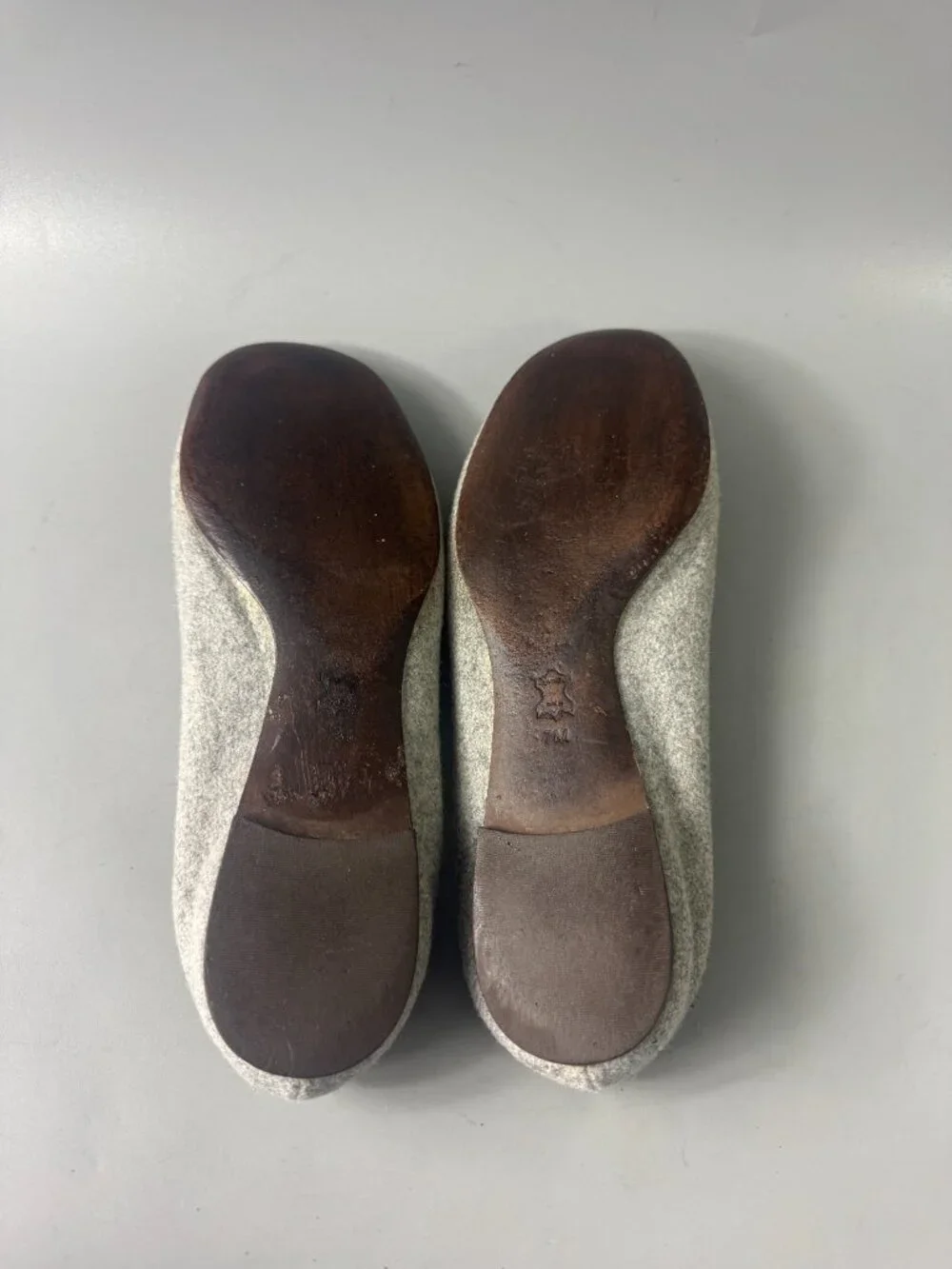 Tory Burch Reva Gray Silver Wool Ballet Flats Shoes, Size 7